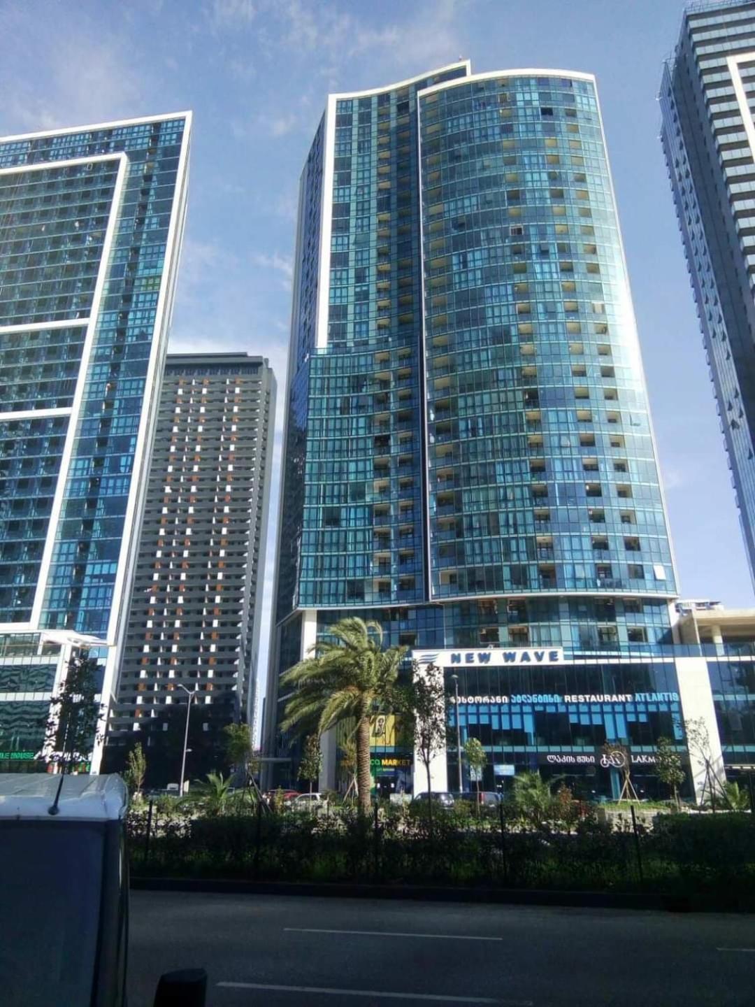 New Wave 2 Apartment บาทูมิ ภายนอก รูปภาพ