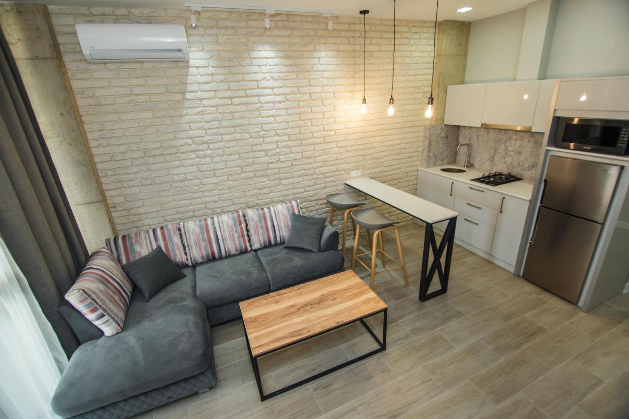 New Wave 2 Apartment บาทูมิ ภายนอก รูปภาพ
